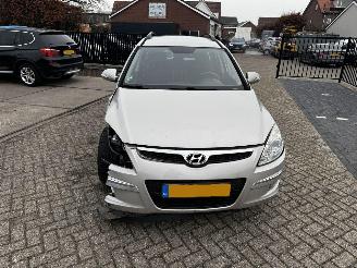 Hyundai I-30 CW 1.6i Style  1ST OWNER !! CLIMA picture 20