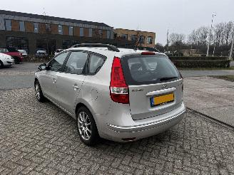 Hyundai I-30 CW 1.6i Style  1ST OWNER !! CLIMA picture 5