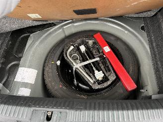 Volkswagen Polo 1.2 TSI First Edition - zeer netjes onderhouden | boekjes aanwezig picture 24