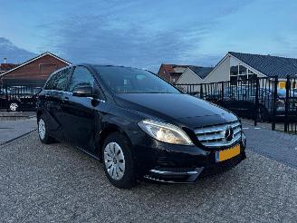 Mercedes B-klasse 180 Ambition | 55.872 KM !! picture 3