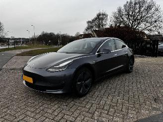 uszkodzony samochody osobowe Tesla Model 3 LONGE RANGE AWD 75 KWH 2019/9