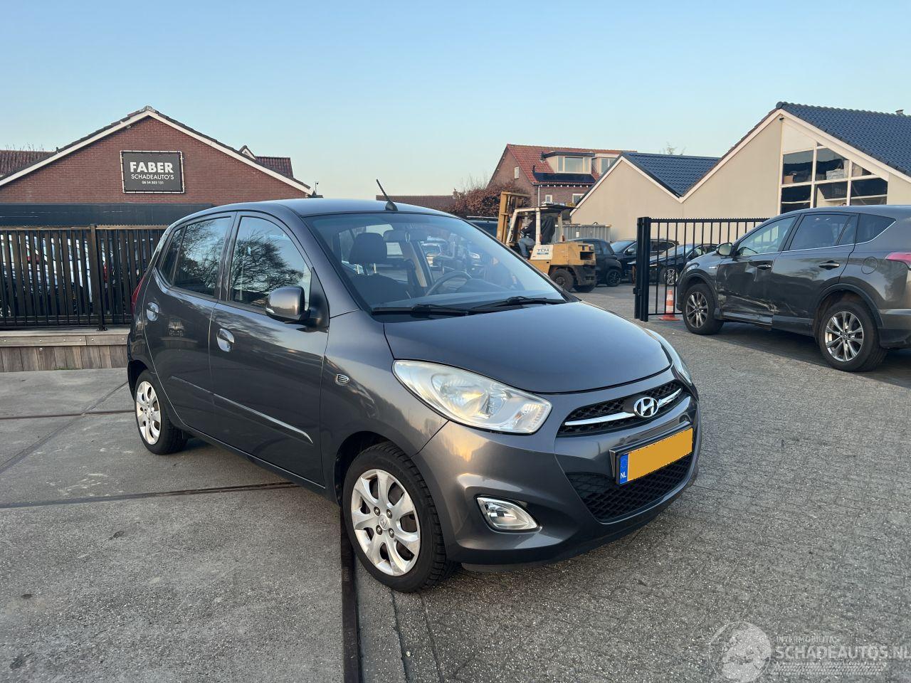 Hyundai I-10 1.2 i-Motion Cool 87.488 KM !!
