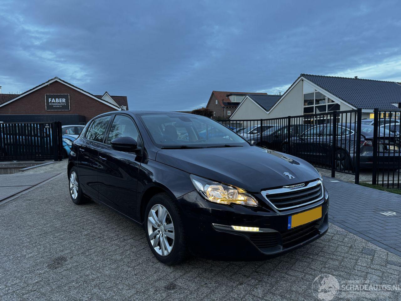 Peugeot 308 1.2 VTi Active