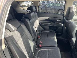 Mitsubishi Outlander 2.0 Instyle | PANORAMA !! 7P  133.445 KM !! picture 28