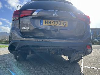 Mitsubishi Outlander 2.0 Instyle | PANORAMA !! 7P  133.445 KM !! picture 7