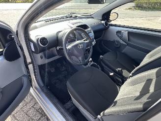 Toyota Aygo 1.0-12V Access picture 14