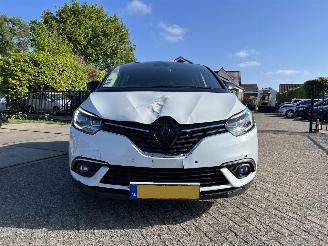 Renault Scenic 1.3 TCe BOSE 82.114 KM !!  AUTOMAAT !! picture 3
