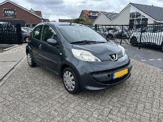 Schadeauto Peugeot 107 1.0-12V 152.682 KM !! 2008/11
