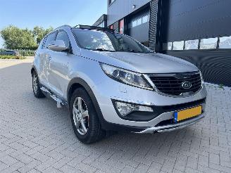 Coche accidentado Kia Sportage 2.0 X-clusive 2011/3