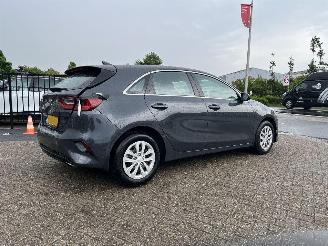 Kia Ceed 1.4 T-GDi ExecutiveLine AUTOMAAT!! picture 7