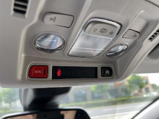 Citroën C3 1.2 PureTech Shine | 90.875 km!! picture 28