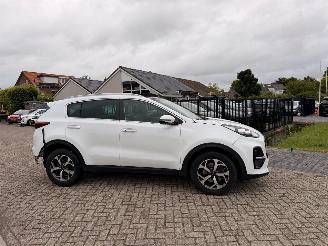 Kia Sportage 1.6 T-GDI DynamicPlusLine | 63.495 km | eerste eigenaar!! picture 5
