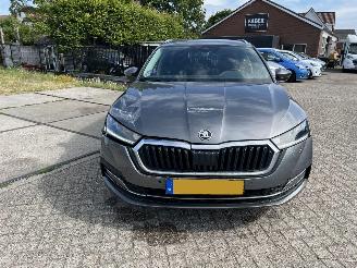 Skoda Octavia 1.0 TSI Business Edition Plus | eerste eigenaar!! picture 4