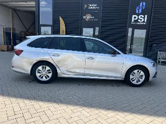 Skoda Octavia 1.0 e-TSI Sport Business picture 5