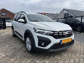 skadebil auto Dacia Jogger 1.0 TCe 110 Expression 7p. | 47.791 km!! 2023/10