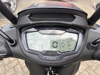 Piaggio Beverly 300 300 Beverly S HPE | 26.528 km!! picture 13