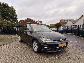 skadebil auto Volkswagen Golf 1.0 TSI Comfortline | 33.325 km!! 2018/8