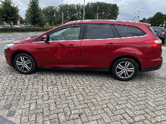 Ford Focus 1.0 EcoBoost Lease Trend motor kapot picture 6