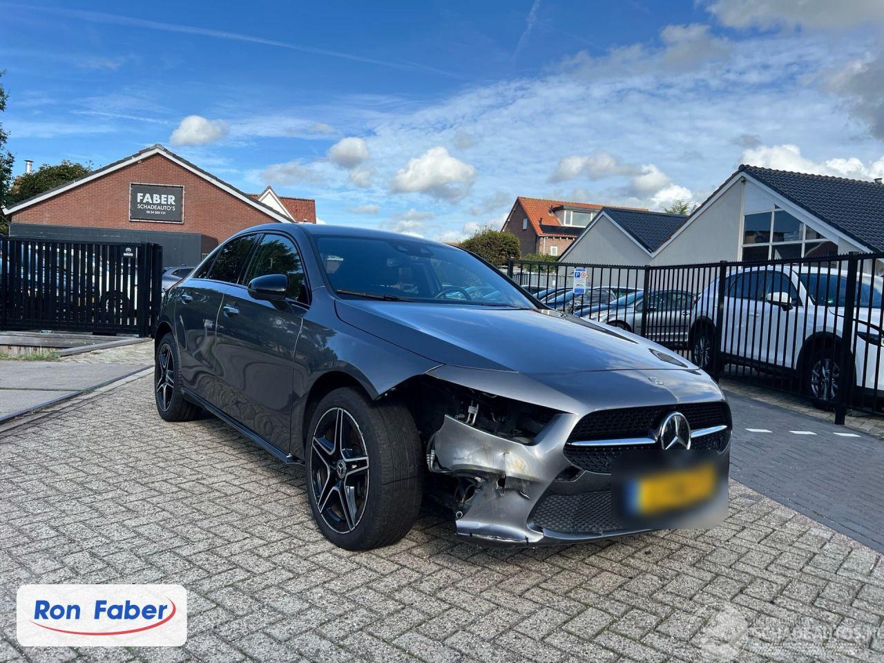 Mercedes A-klasse 250 e Advantage
