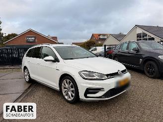 krockskadad bil auto Volkswagen Golf 1.4 TSI Highline Business R 2018/2