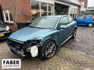 Volvo C-30 2.4i Momentum picture 2