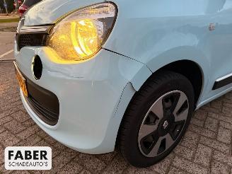 Renault Twingo 1.0 SCe Collection picture 17