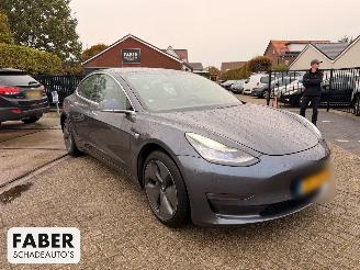 Voiture accidenté Tesla Model 3 Premium Long Range RWD 78 kWh 2019/6