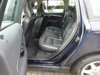 Volvo V-70 2.0D Limited Edition 136pk, Navi, Leer, Climate & Cruise control picture 13