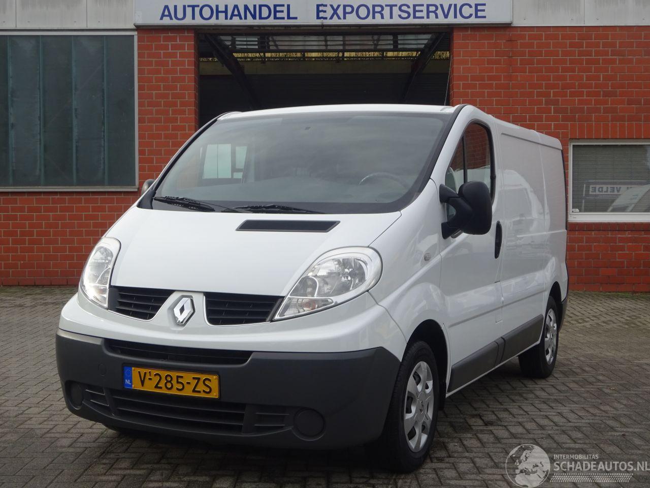 Renault Trafic 2.0 dCi T27 L1H1 Générique, Trekhaak, Radio-Bleutooth, schuifdeur