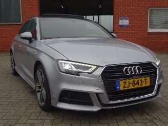 Audi A3 LIMOUSINE 1.0 TFSI Sport S Line Edition, Panorama picture 3