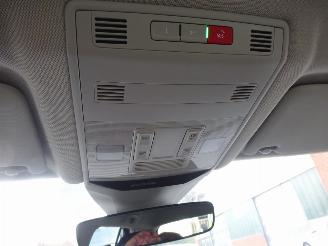 Volkswagen T-Roc Style 81kw TSI , Airco, Navi-MMS, Cruise picture 27