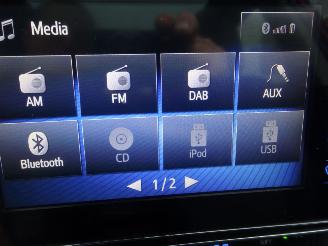 Toyota Auris Touring Sports 1.8i Hybrid Euro6, Panorama, Half Leder, DAB+ picture 28