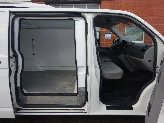 Volkswagen Transporter 2.0 TDI 140pk Koelwagen picture 7