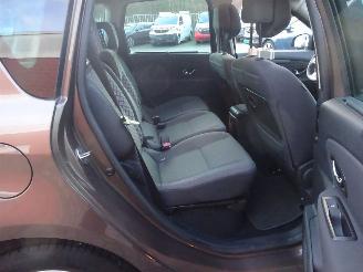 Renault Scenic 1.6 Parisienne 81kw Benz., Panorama, Navi, Climate&Cruise picture 25