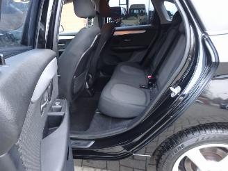 BMW 2-serie 218i Active Tourer Automaat, Navi, Climate & Cruise, Trekhaak picture 12