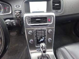 Volvo V-60 D6 AWD Plug in Hybrid 158kw, Leer, Navi, Climate& Cruise picture 17