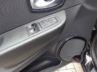 Renault Clio 1.5 DCI Limited Editon, Airco, Cruise contro, Navi-MMS, PDC picture 14