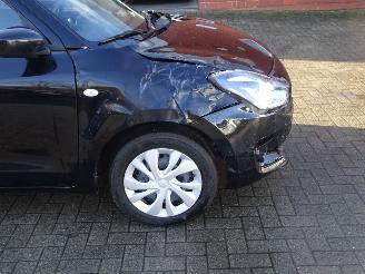 Suzuki Swift Comfort 1.2i Mild-Hybride, Airco, Cruise control, Brake assist picture 23