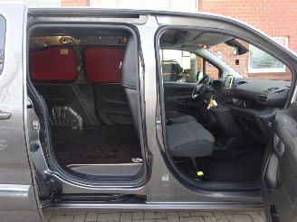 Toyota Proace CITY 96kw Automaat, 2x schuifdeur, Climate & Cruise, Navi picture 9