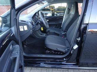Volkswagen Up! 1.0i BMT,  Airco, Lane assist, El.pakket, DAB+ picture 13
