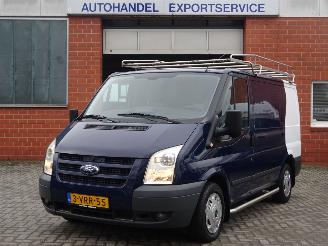 danneggiata veicoli commerciali Ford Transit FT260K  2.2 TDCI, Airco, Cruise control, Trekhaak, Inrichting 2011/11