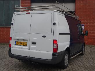 Ford Transit FT260K  2.2 TDCI, Airco, Cruise control, Trekhaak, Inrichting picture 4