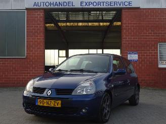 Avarii autoturisme Renault Clio 1.4 16V Stuurbekr.,Cruise control, el.pakket 2004/4