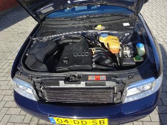 Audi A4 Avant 1.6 Advance 74kw, Navi, Climate & Cruise control, ZEER MOOI !! picture 24