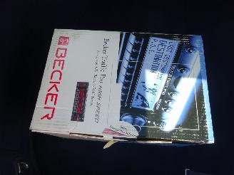 Audi A4 Avant 1.6 Advance 74kw, Navi, Climate & Cruise control, ZEER MOOI !! picture 12