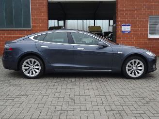Tesla Model S Model S 85 picture 6
