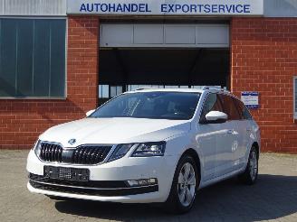 skadebil auto Skoda Octavia Style 1.6 TDI 85kw, Leder, Navi, Climate & Cruise, DiGi, Trekhaak 2019/4