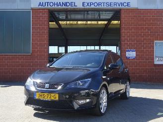 Schadeauto Seat Ibiza FR 81kw/110pk, Panorama, Leer/Alcantara, Navi-MMS, Cruise 2017/8