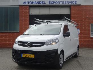 skadebil bedrijf Opel Vivaro 1.5 CDTI L2H1 Selection 102 pk Euro6, Airco, Cruise, Inrichting 2021/10
