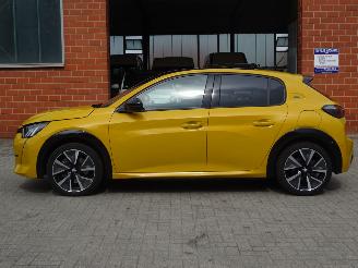 Peugeot e-208 EV GT Pack 50 kWh, Panorama, Leer/alca, Navi, Climate & Cruise Control picture 19